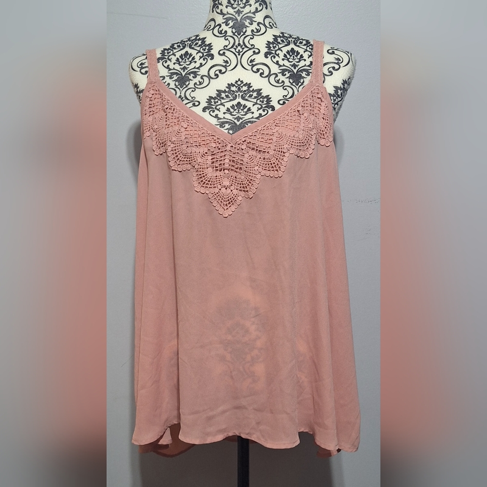 Size 1 Torrid Pink Lace Camisole Top